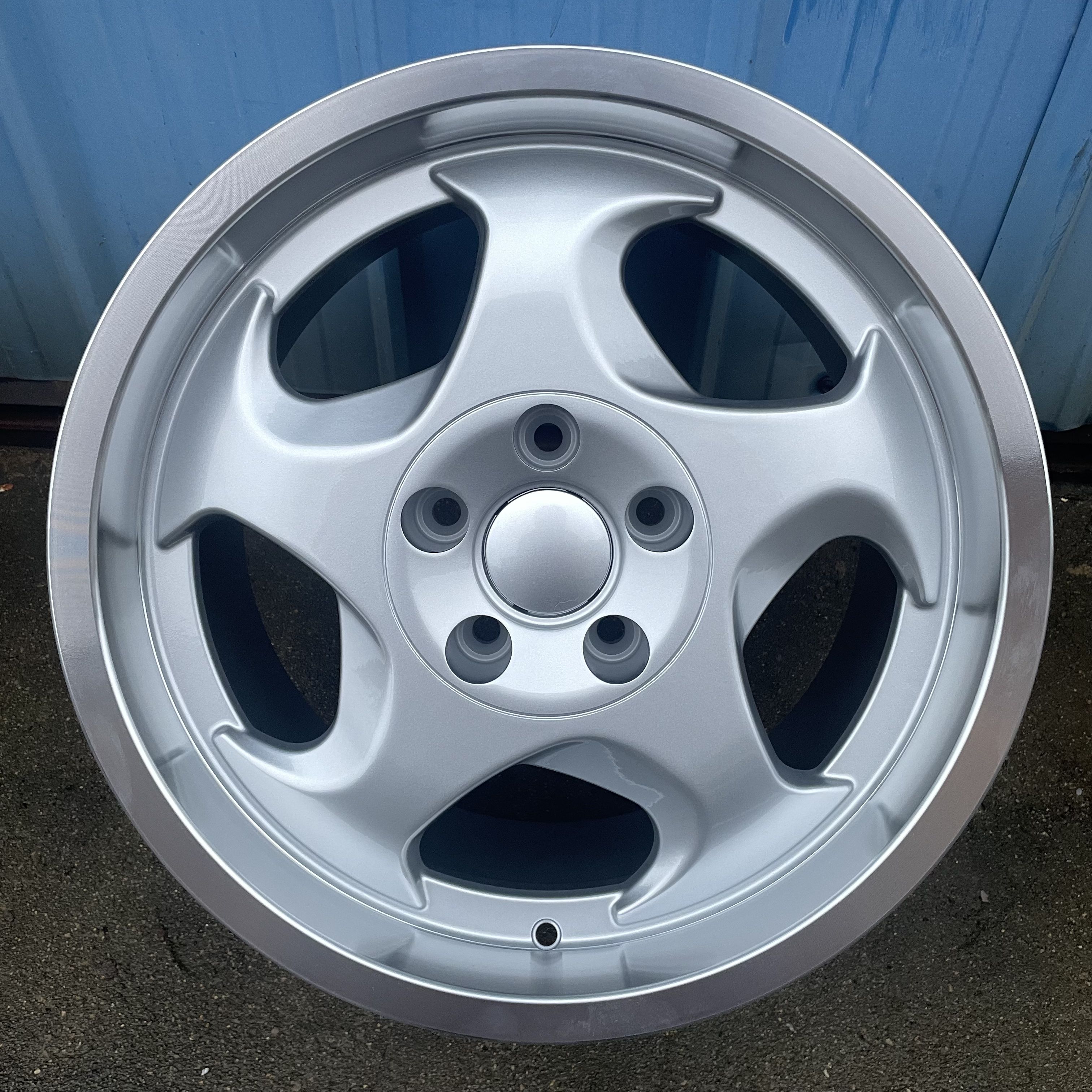 bmw e28 wheels