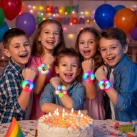 Bracelet Pop It Fidget Spinner lumineux à LED, 8,5 pouces, coloré, tie-dye, jouet de fête, nouveauté de vacances, cadeau promotionnel, vente en gros