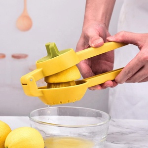 Nouveau produit <span class=keywords><strong>presse</strong></span>-citron en plastique jus de citron <span class=keywords><strong>presse</strong></span>-agrumes de fruits <span class=keywords><strong>presse</strong></span>-agrumes <span class=keywords><strong>manuel</strong></span> de fruits professionnels <span class=keywords><strong>presse</strong></span>-agrumes de citron <span class=keywords><strong>et</strong></span> de lime <span class=keywords><strong>presse</strong></span>-agrumes - Product Image 5