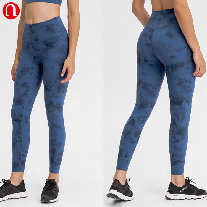 มัดย้อมสีฟ้า