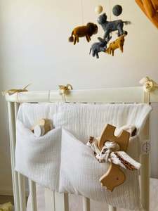 Multifunktionale Babybett-Organizer-Tasche: Spielzeug- & Windeltasche für Neugeborene, Tragbare Aufbewahrung aus Baumwolle für das Bettkopfteil - Product Image 3