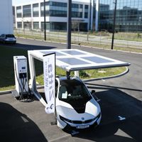 Panneau solaire BIPV transparent 200W PERC tout noir, boîtier de jonction IP67, garantie 10 ans pour l'intégration dans les bâtiments résidentiels