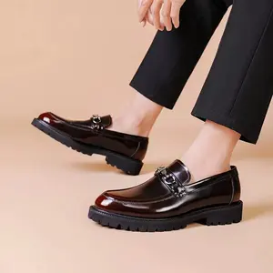 Toplaag Varkenshuid Echt Lederen Loafer Klassiek Paardenbit Design Hoogte Toenemende Jurk Schoenen Feest Heren Ronde Vrijetijdsschoenen