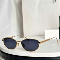Lunettes de soleil unisexes tendance de marque de luxe, monture carrée en métal, dégradé, protection UV complète, or bleu clair