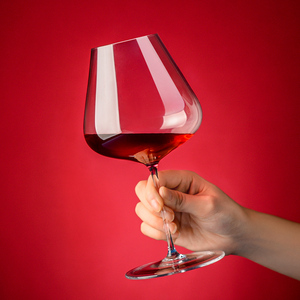 Nouveauté Bar Fête de mariage Verres à vin rouge Flûtes à champagne de luxe Gobelet en <span class=keywords><strong>verre</strong></span> Verres à vin bordeaux en <span class=keywords><strong>cristal</strong></span> sans plomb - Product Image 2