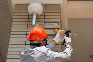 Colle liquide écologique à séchage rapide sans clouage, adhésif puissant pour construction et jointement de plinthes - Product Image 5