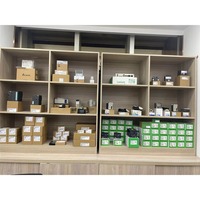 Panel HMI WEINVIEW TK6072iP de 7 Pulgadas con Pantalla Táctil Resistiva, para Programación de PLC Industrial, Disponible en Stock