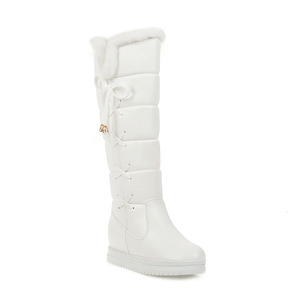 Stivali invernali da donna in pile nero bordati al ginocchio <span class=keywords><strong>con</strong></span> <span class=keywords><strong>zeppa</strong></span> in pizzo Sole stile calore europeo americano per le giornate fredde - Product Image 5