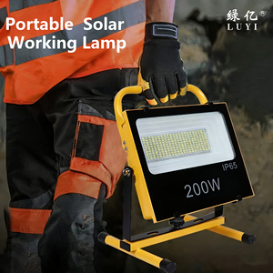 Projecteurs portables 50W avec batterie rechargeable IP65 étanche pour chantiers de construction, camping, sauvetage d'urgence - Product Image 1
