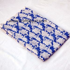 Tela de tejido de sarga de gasa de algodón de alta demanda bloque de mano impreso azul índigo diseño para correr camisas para niñas y niños bolsos vestido - Product Image 4