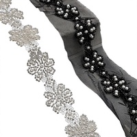 Dentelle en maille brodée perlée fournie par l'usine, accessoires de robe de mariée et de tenue de soirée DIY - Dentelle perlée brodée et ornée de perles
