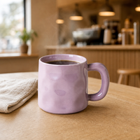 Mug Keramik Buatan Tangan Artisan, Finishing Mengkilap, Logo Custom, Aman untuk Microwave dan Mesin Cuci Piring, Kemasan Kotak Putih, Grosir, Hadiah untuk Kafe