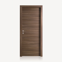 Porte de chambre en bois massif de style européen Porte intérieure en bois de luxe Porte intérieure de villa à l'aspect délicat