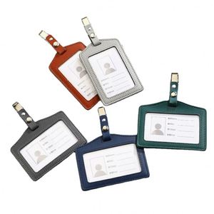 Estuche Profesional para Tarjetas de Identificación de Piel Sintética con Correa Integrada para Empleados de Empresas de TI, Opciones de Paquete al por Mayor - Product Image 1