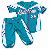 Ensemble de shorts et de chemises de baseball personnalisés OEM, couleur marron, avec des patchs appliqués avec le nom de l'équipe ou du club, design en sergé, uniforme de baseball, vêtements de sport