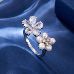 Freshwater Pearl Flower Open Ring Women's Party Jewelry Prong Setting Index Finger Ring Light Luxury Style - Product Image 1
