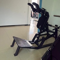 Équipement de musculation de haute qualité, export direct d'usine, équipement de fitness commercial et domestique, machine à squats Hack avec garantie