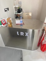 Bureau d'accueil personnalisé pour boutique Bureau de réception Petit caissier debout Meuble de bar caissier industriel en acier inoxydable à l'avant