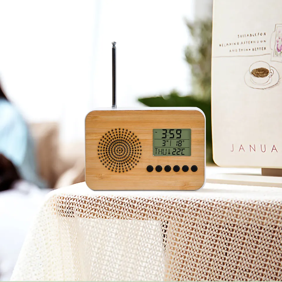 Multi-functional FM Radio Bamboo Clock 12/24 Snooze and Alarm Battery Supply Led Digital Alarm Clock Desktop Table Clock
