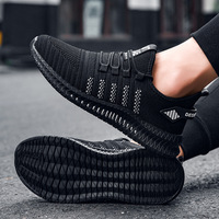 Vente en gros de chaussures de sport décontractées respirantes de grande taille pour hommes, chaussures de course et de marche légères pour l'extérieur.