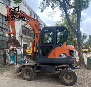 100% Original japonés Mini Doosan Dx60w excavadora de ruedas/nuevo precio bajo Venta caliente excavadora de ruedas multifuncional DX60 - Product Image 2