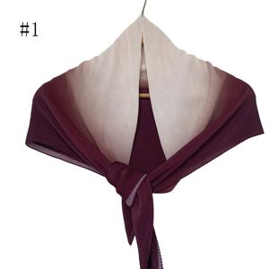 Nuova sciarpa quadrata a pieghe di colore sfumato comoda in cotone Ombre morbide da donna con velo musulmano alla moda abbigliamento Casual sciarpe Hijab - Product Image 5