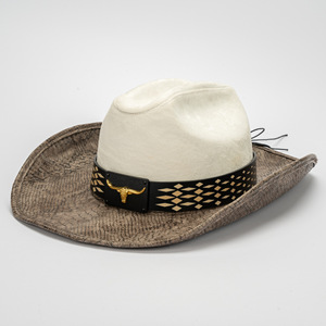 Sombrero de Vaquero Unisex de Cuero PU 2025, Color Beige con Estampado de Serpiente, Ala con Decoración de Cabeza de Toro Dorada, Cinturón Negro, Estilo Occidental - Product Image 1