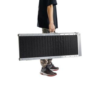 <span class=keywords><strong>Rampe</strong></span> pratique pour fauteuil roulant en aluminium <span class=keywords><strong>pliable</strong></span> <span class=keywords><strong>rampe</strong></span> d'<span class=keywords><strong>escalier</strong></span> pour fauteuil roulant <span class=keywords><strong>rampe</strong></span> pour fauteuil roulant de bus à vendre - Product Image 5