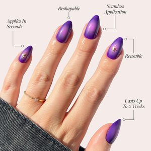 Set per Manicure e Pedicure con fagotto di tarocchi e caviale di tarocchi e caviale con stampa francese viola e nero - Product Image 2
