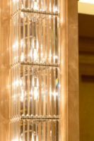 Applique murale de luxe moderne en cristal K9, luminaire mural vertical long pour couloir d'hôtel, villa, escalier