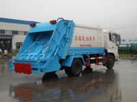 Camion à ordures compacteur diesel Dongfeng Tianjin 170 ch 4x2 Euro 3, boîte de vitesses manuelle, capacité de 10 m, empattement de 3950 mm