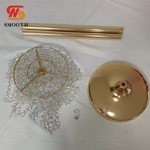 Soporte de Flores con Cuentas de Hierro para Decoración de Bodas y Eventos - Product Image 4