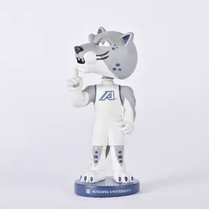 Vendita calda 3D resina personalizzata animale lupo Bobble Head bambole evento sportivo mascotte giocatore di basket