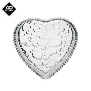 인기있는 디자인 17.5cm 유리 접시 심장 모양 멋진 세트 질감 투명 유리 디너 그릇
