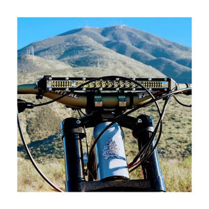 Barra Luminosa a LED <span class=keywords><strong>Faro</strong></span> Sottile 8D <span class=keywords><strong>da</strong></span> 30 Pollici 12V 24V per E-Bike Dirt Bike Atv Utv Rzr - Product Image 1