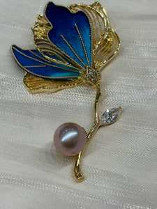 Broche de luxe en perles d'eau douce, élégante et raffinée, aux couleurs éclatantes et luxueuses - Product Image 5