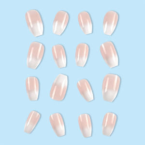 24 Pezzi Unghie Finte Corte Quadrate Sfumate Bianche Stile Ballerina Semplici Unghie Finte Adesive Nude Nail Art Copertura Completa Punte per Manicure - Product Image 3