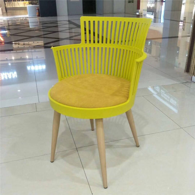 Remarques sur les pieds en fer forgé - prix unitaire de la couleur au-delà de 2 pièces