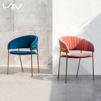 Chaises de salle à manger en velours vert design moderne de luxe avec pieds en métal doré