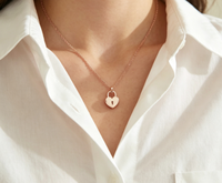 Collier pendentif en forme de cœur en acier inoxydable, chaîne minimaliste en forme de cœur, bijoux plaqués or 18 carats, cadeau pour femmes, Saint-Valentin