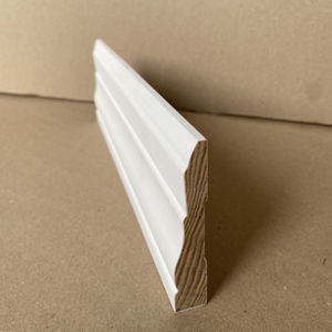 Plinthes décoratives modernes en pin, best-seller du fabricant, pour usage intérieur, en bois de pin - Product Image 2