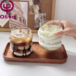 Vaso de vidrio para jugo de leche y té soplado a mano, taza de agua de bebida, taza de café con leche transparente de vidrio de borosilicato redondo <span class=keywords><strong>Irregular</strong></span> para regalo - Product Image 2