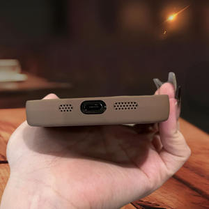 Funda para iPhone 16 con diseño de corazón 3D, acabado mate agradable al tacto para iPhone 17 Pro Max, cobertura total de la lente 15 - Product Image 2