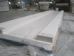 Tableros de pared de madera con lengüeta y ranura T & G shiplap para decoración de edificios