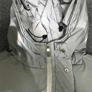 Venta al por mayor Hombres Reflective 90% White Duck Down Hooded Puffer Jacket with Logo Doudoune Homme - Product Image 5