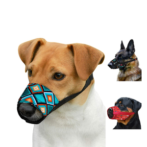 작은 중형 대형 개를위한 개 총구 부드러운 통기성 나일론 안전 패턴 입 커버 안티 물린 짖는 인쇄 애완 동물 총구 - Product Image 3