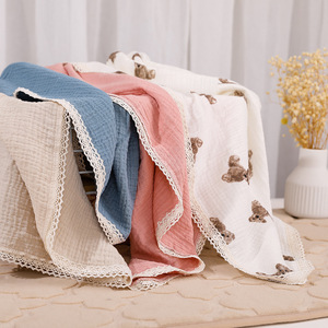 Nouveau Design 2 couches bambou coton mousseline lange d'emmaillotage bébé dentelle personnalisable dessin animé Pom Pom couverture de couchage doux confortable - Product Image 2