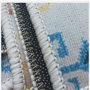 พรมลายเหรียญตรา Alien Persia Novelty ผลิตจากโพลีเอสเตอร์ กันลื่น ตกแต่งบ้าน เหมาะสำหรับห้องนั่งเล่นและห้องนอน - Product Image 5