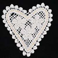 Motifs en dentelle crochetée tressée personnalisés avec des paillettes brillantes pour la décoration de vêtements et de robes pour femmes