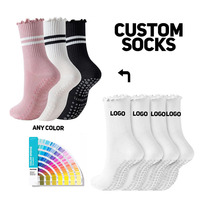 Chaussettes de Pilates en coton pour femmes, antidérapantes, avec dentelle, personnalisables, sur mesure, en gros, avec étiquette personnalisée, design gratuit, fabricant.